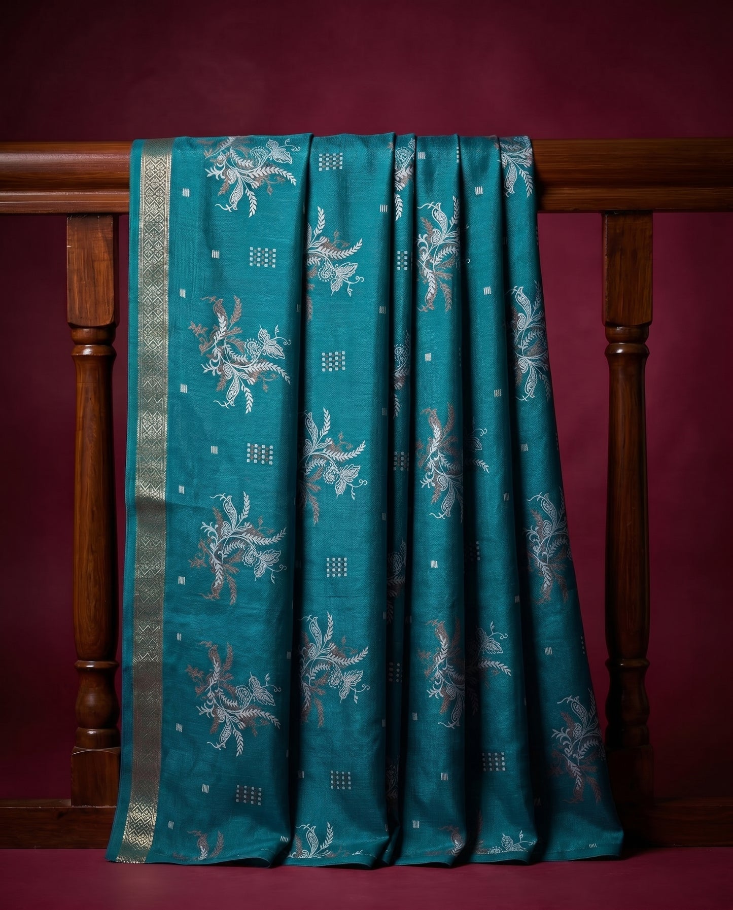 Chinnon fashion sarees