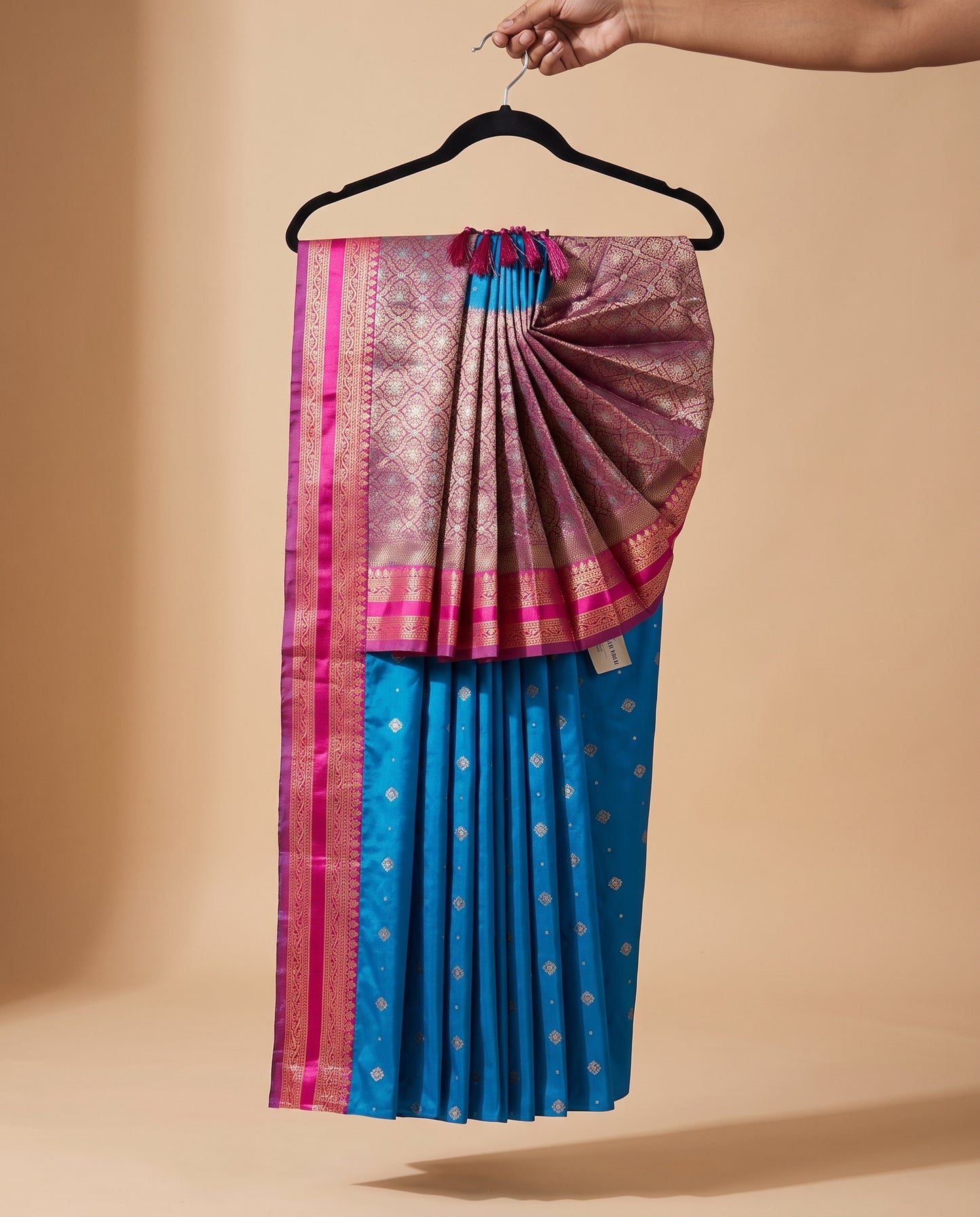 Neelambari Soft Silk Saree