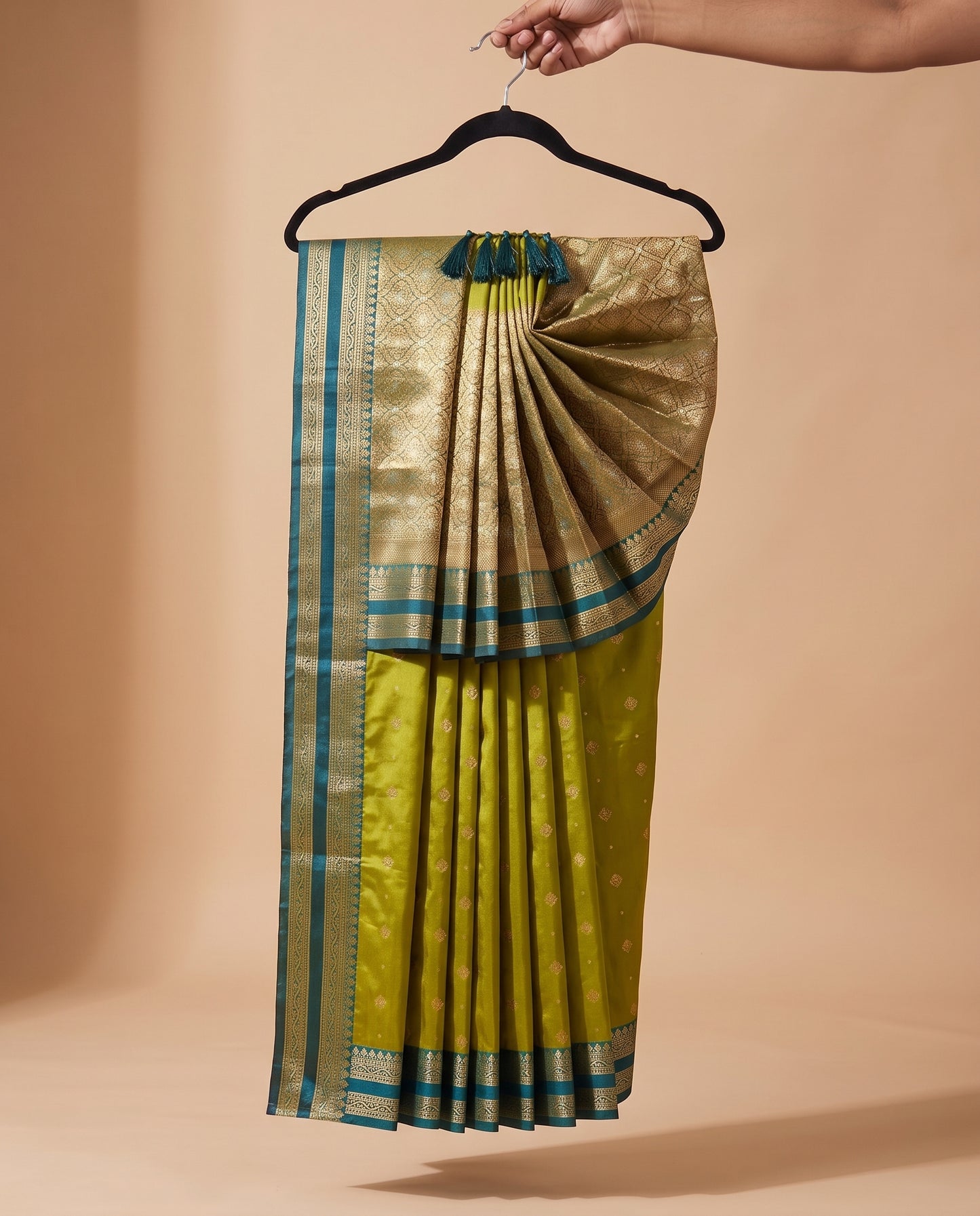 Neelambari Soft Silk Saree